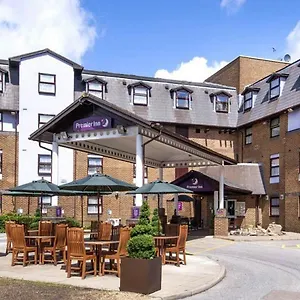 https://premier-inn-gatwick-airport-central.brighton-hotels-england.com