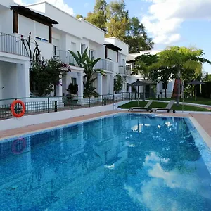  Apartment Thegood Brillante Piscina Y Parking Incluido Spain