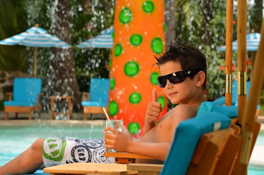 Semesteranläggning (resort) Grand Oasis Palm Hotell Cancún