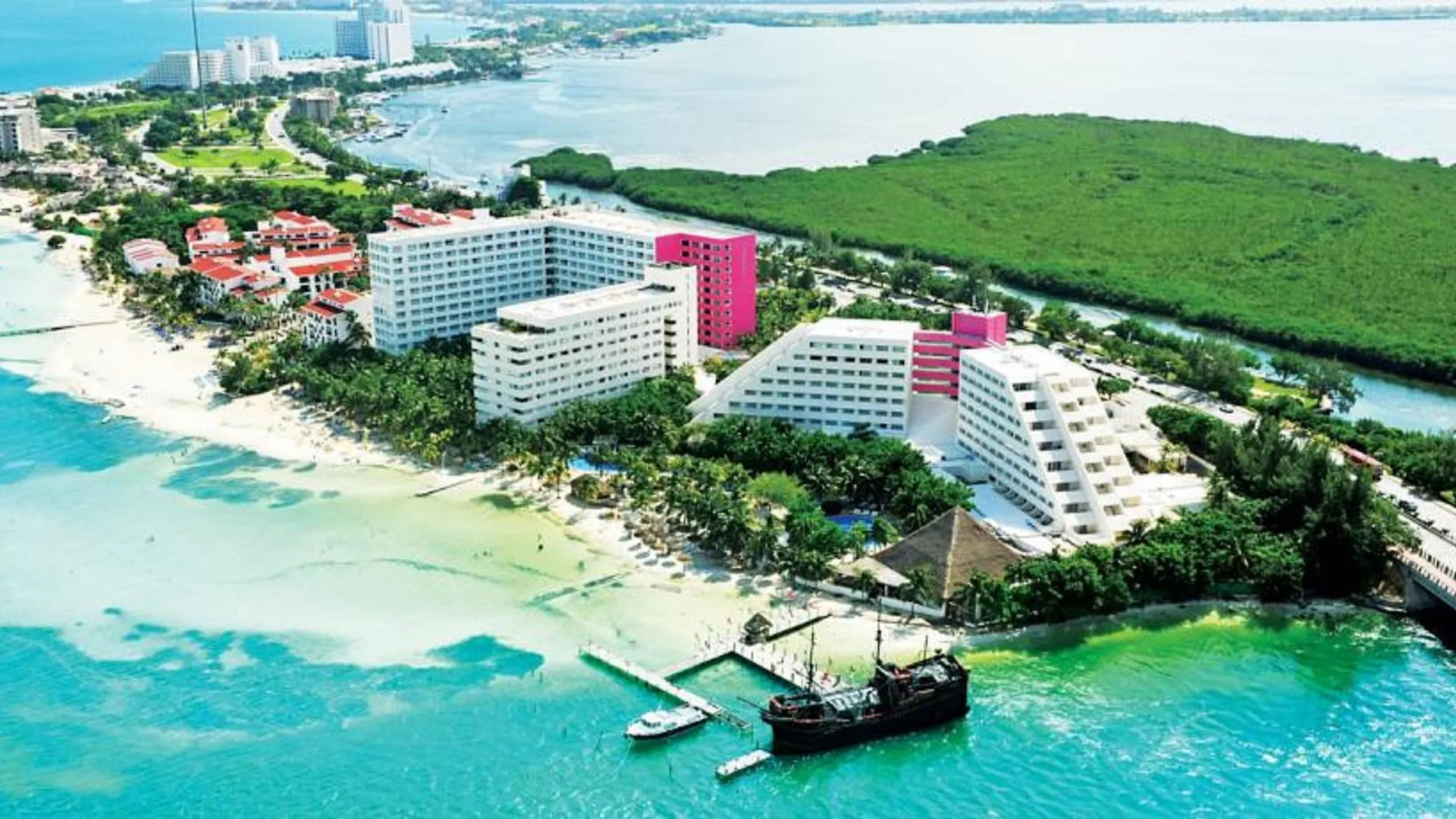 Grand Oasis Palm Hotel Cancun Resort
