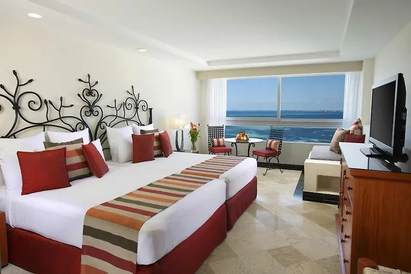 Resort Hotel Grand Oasis Palm Cancún