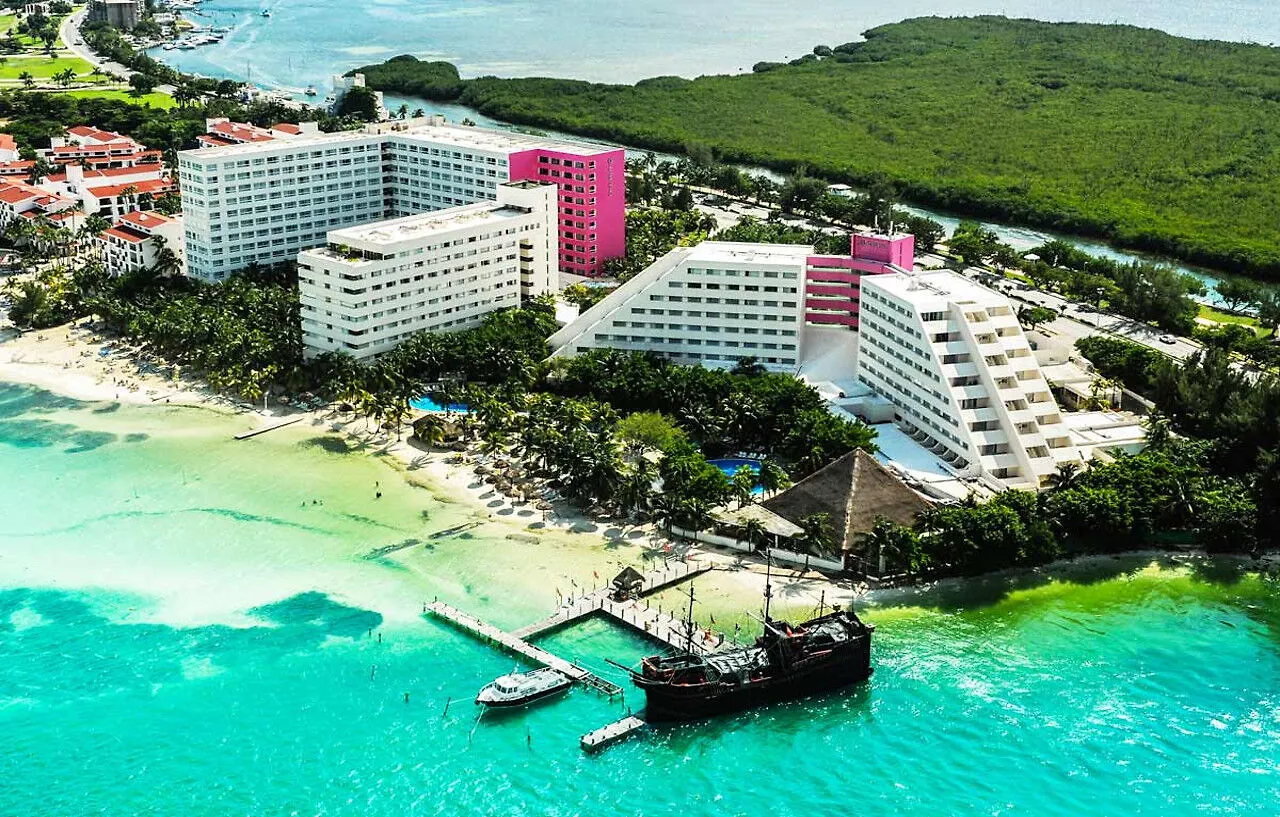 Grand Oasis Palm Hotel Cancun Resort